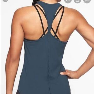 Athleta Powervita Inversion Tank